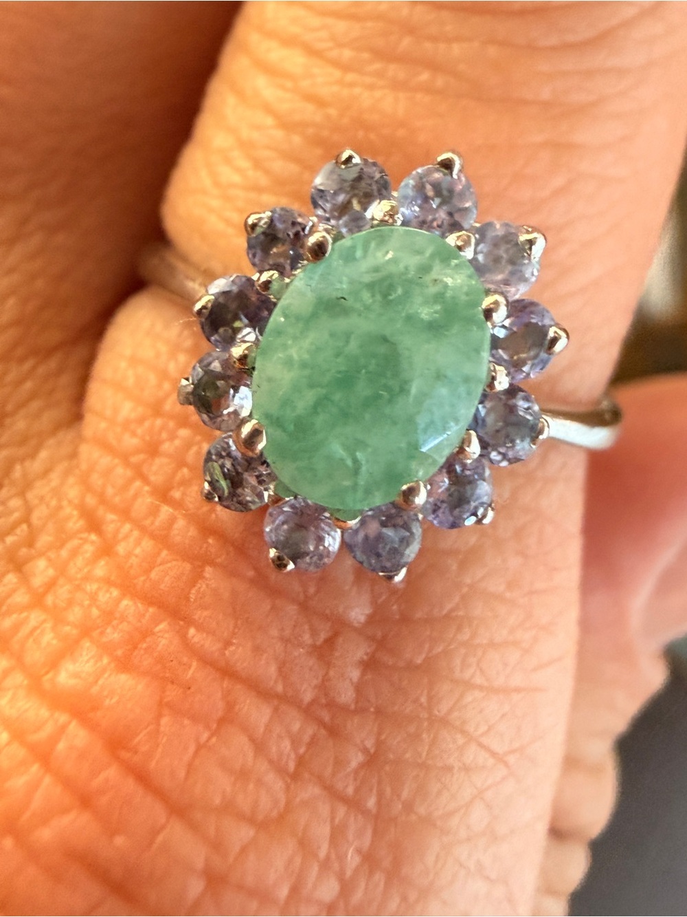 New✨ Natural Emerald and Tanzanite Ring Sz9